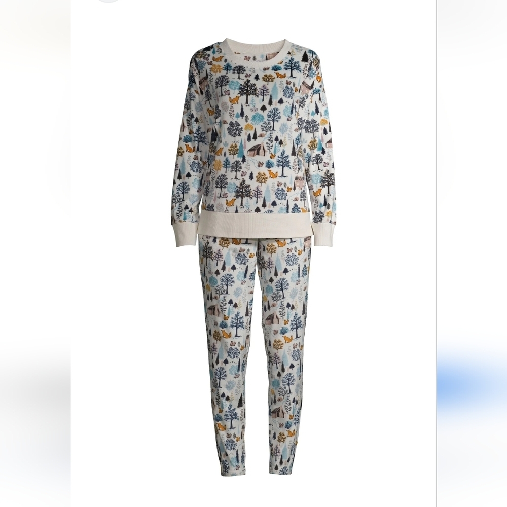 Secret Treasures pj's womens size small 4-6 Winter wonderland scene